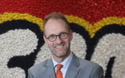 一個家族的關鍵決定!樂高請35歲CEO逆轉勝,從80億負債到1300億帝國的智慧抉擇!